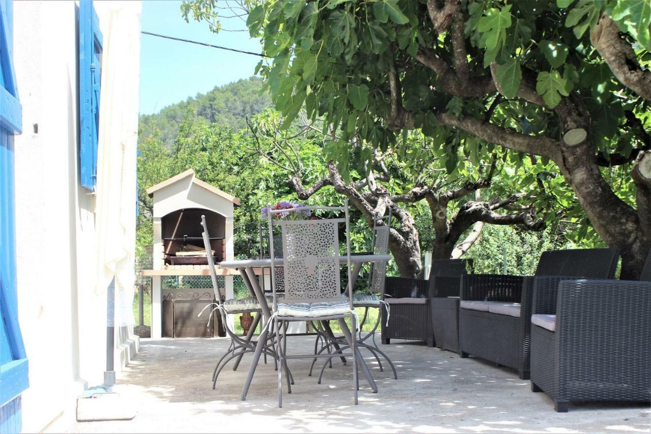 Cottage provençal Belgentier Esterno foto